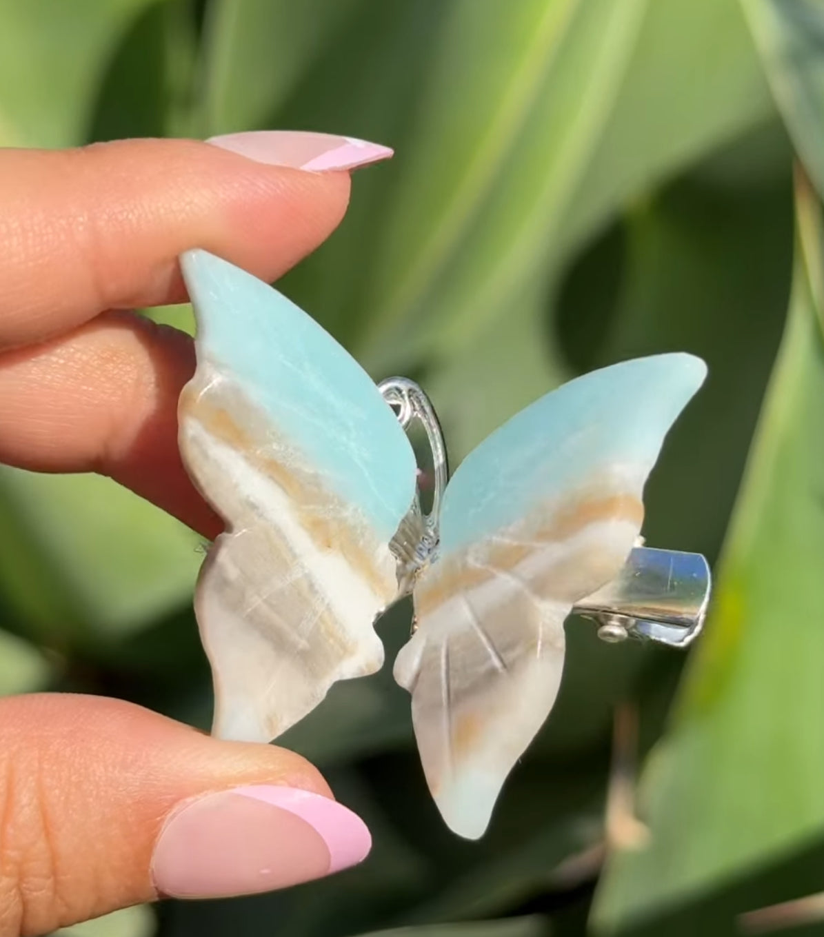 
                  
                    RESERVED LISTING - viv
                  
                