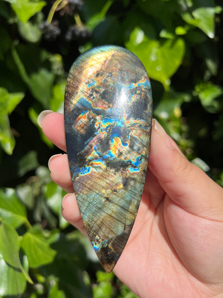 
                  
                    XL Labradorite Cab
                  
                