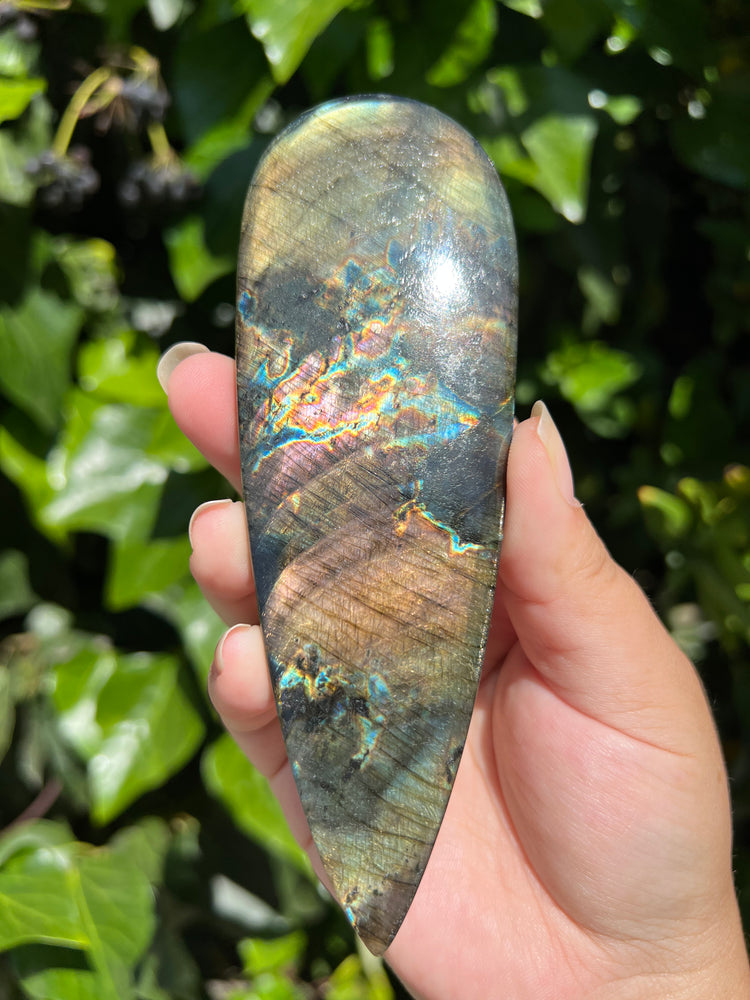 
                  
                    XL Labradorite Cab
                  
                